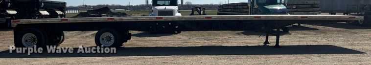 image for item DR4563 1998 Transcraft Corp Eagle W2  flatbed trailer
