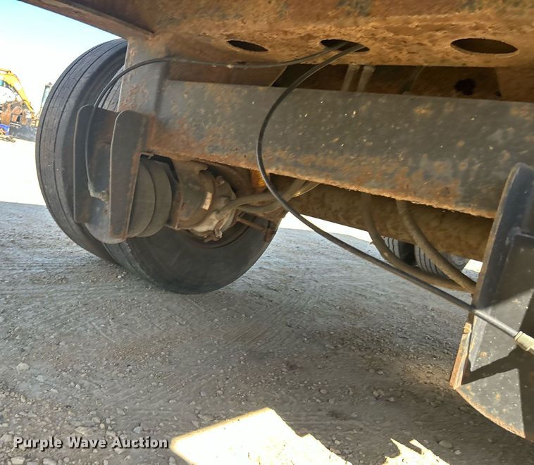 image for item DR4563 1998 Transcraft Corp Eagle W2  flatbed trailer