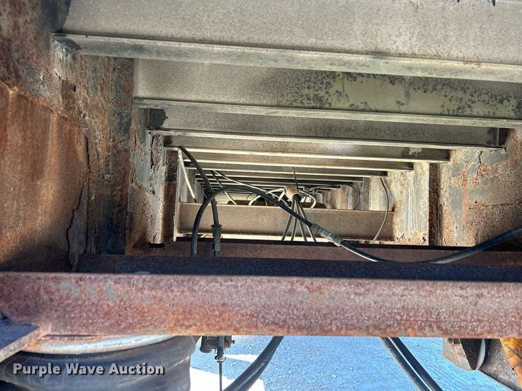 image for item DR4563 1998 Transcraft Corp Eagle W2  flatbed trailer