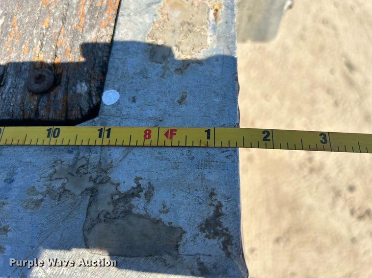 image for item DR4563 1998 Transcraft Corp Eagle W2  flatbed trailer