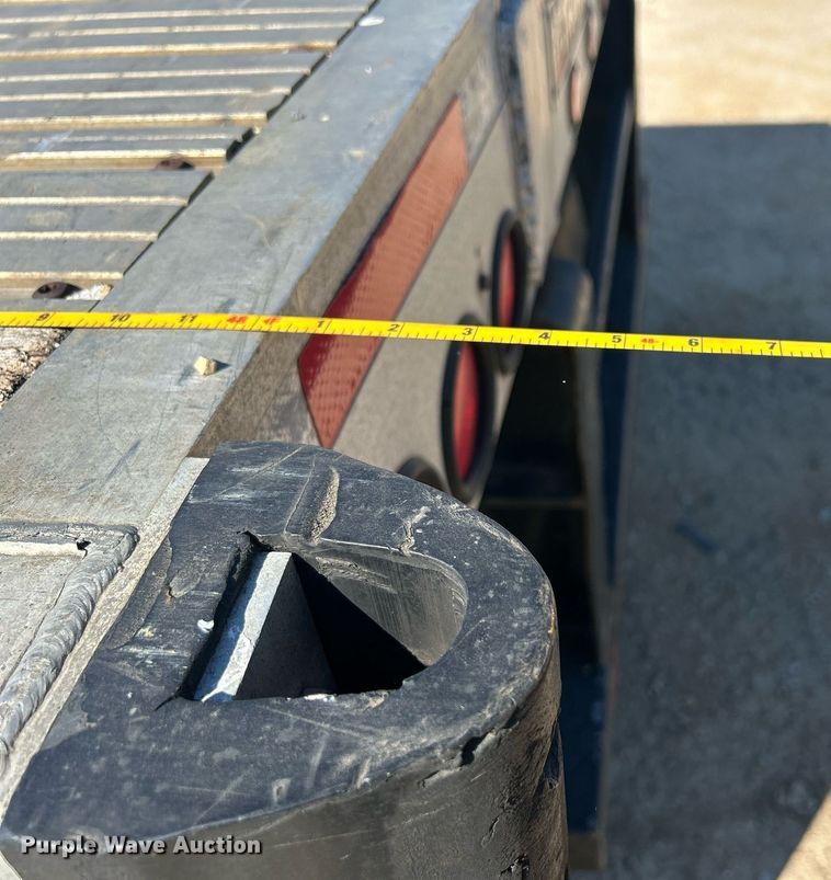 image for item DR4563 1998 Transcraft Corp Eagle W2  flatbed trailer