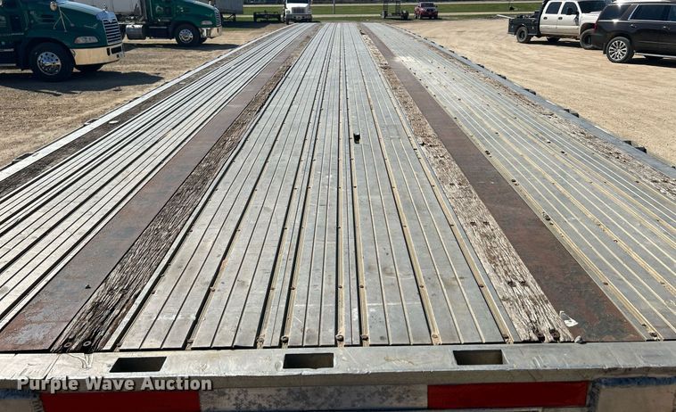 image for item DR4563 1998 Transcraft Corp Eagle W2  flatbed trailer