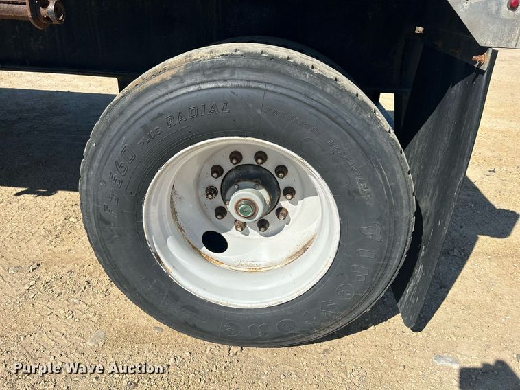 image for item DR4563 1998 Transcraft Corp Eagle W2  flatbed trailer