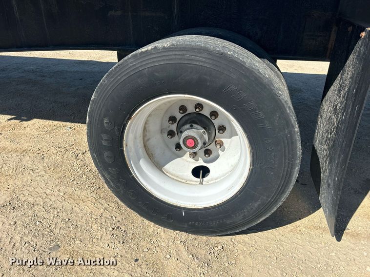 image for item DR4563 1998 Transcraft Corp Eagle W2  flatbed trailer