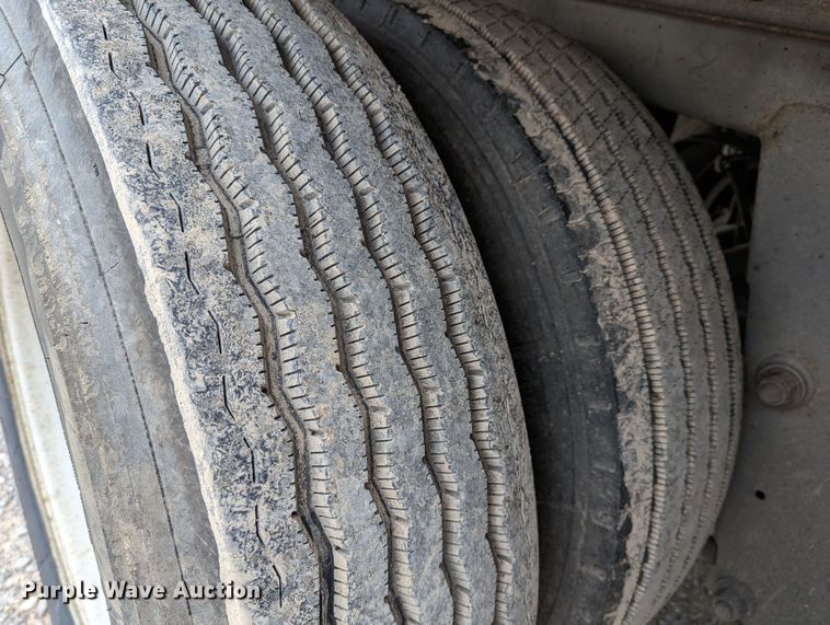 image for item DR6852 2005 Great Dane 7411TP-SA  dry van trailer