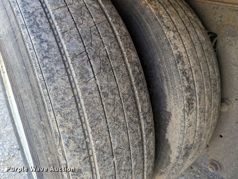 image for item DR6855 2006 Strick  dry van trailer