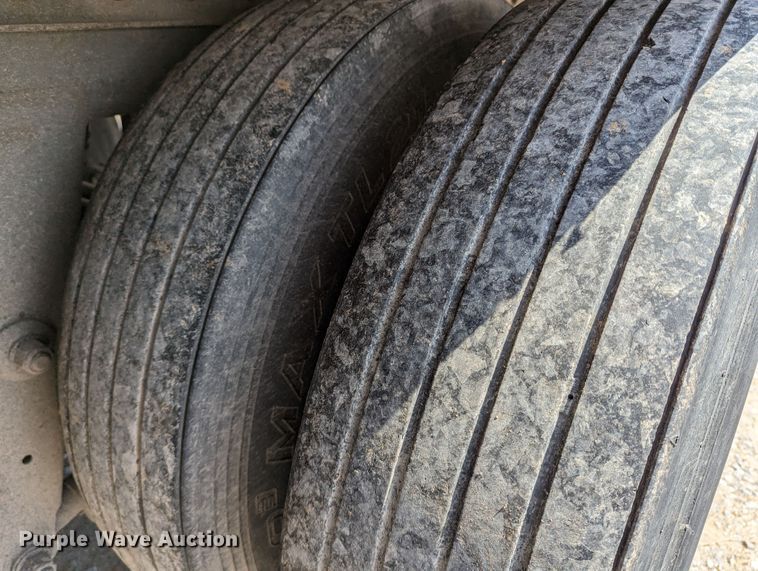 image for item DR6855 2006 Strick  dry van trailer