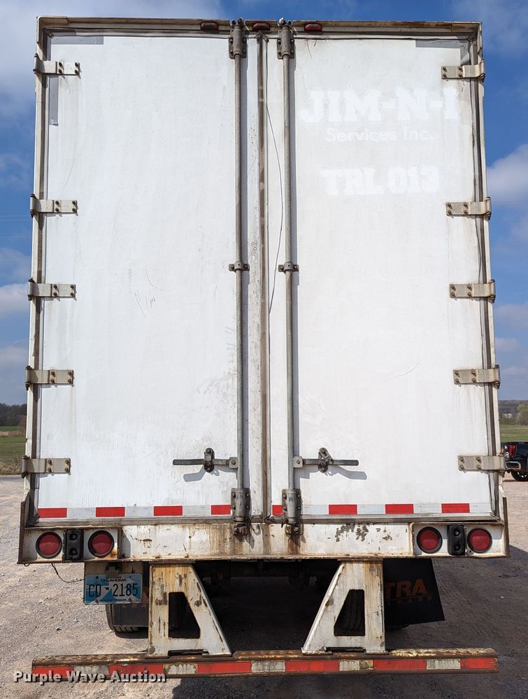 image for item DR6858 2005 Strick  dry van trailer