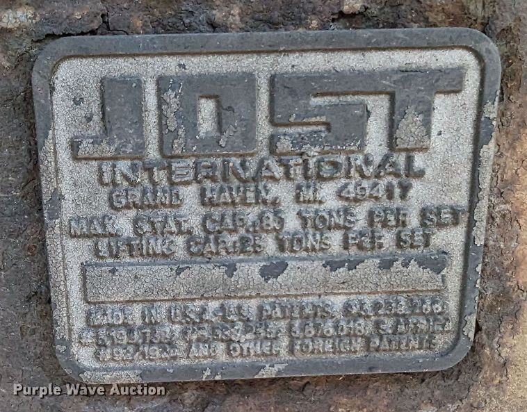 image for item DR6858 2005 Strick  dry van trailer