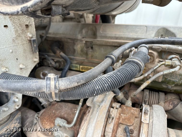 image for item DS8329 2008 Freightliner FLD  semi truck