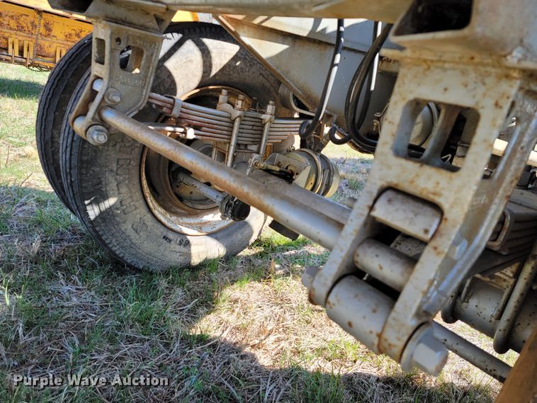 image for item HG9497 1965 Industrial Western SPS45  pneumatic dry bulk pup trailer