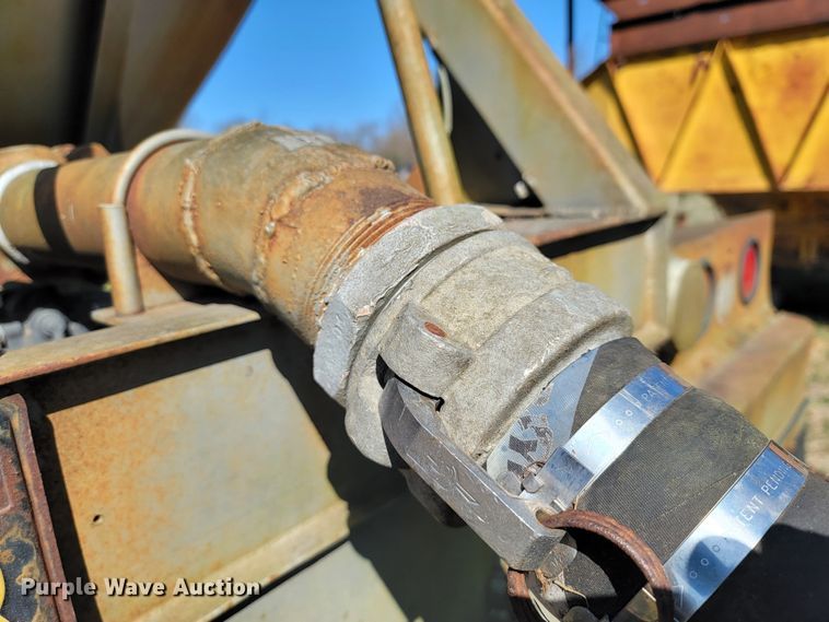 image for item HG9497 1965 Industrial Western SPS45  pneumatic dry bulk pup trailer