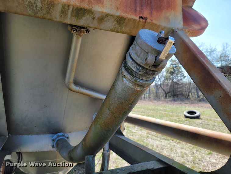 image for item HG9497 1965 Industrial Western SPS45  pneumatic dry bulk pup trailer