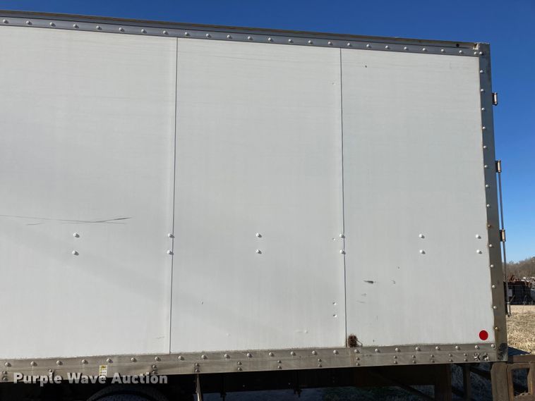 image for item HN9842 2016 Freightliner Business Class M2 106  box truck