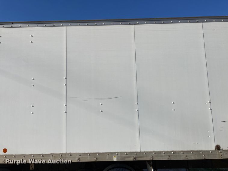 image for item HN9842 2016 Freightliner Business Class M2 106  box truck