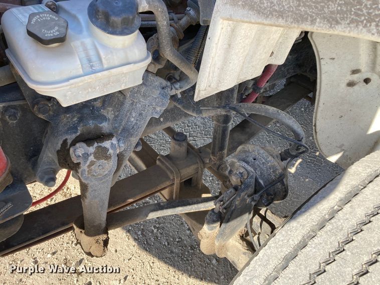 image for item HN9842 2016 Freightliner Business Class M2 106  box truck