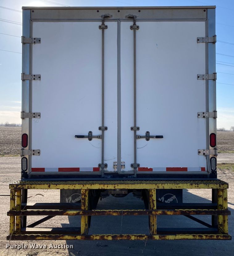 image for item HN9843 2016 Freightliner Business Class M2 106  box truck