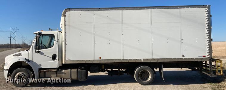 image for item HN9843 2016 Freightliner Business Class M2 106  box truck