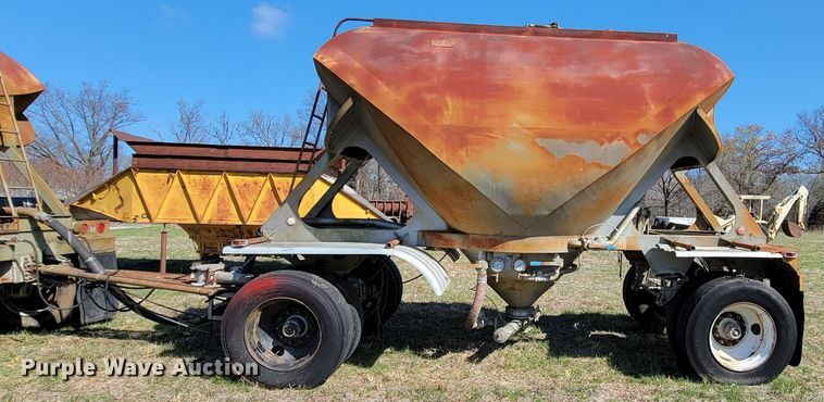 image for item HP9696 1965 Industrial Western SPT45  pneumatic dry bulk pup trailer