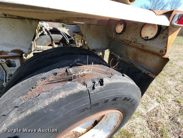 image for item HP9696 1965 Industrial Western SPT45  pneumatic dry bulk pup trailer