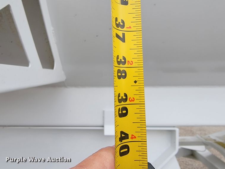 image for item HP9699 2019 Manac 4K228AB00  end dump trailer