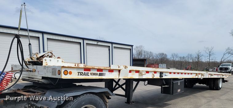 image for item JL9316 2006 Trail-Eze  tilt deck equipment trailer