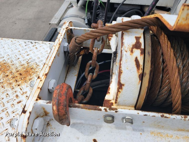 image for item JL9316 2006 Trail-Eze  tilt deck equipment trailer