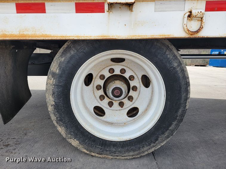 image for item JL9316 2006 Trail-Eze  tilt deck equipment trailer