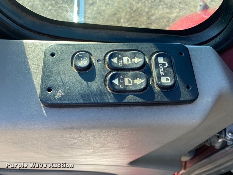 image for item JW9169 2017 International ProStar Plus 122  semi truck