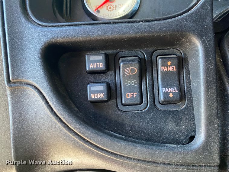 image for item JW9169 2017 International ProStar Plus 122  semi truck