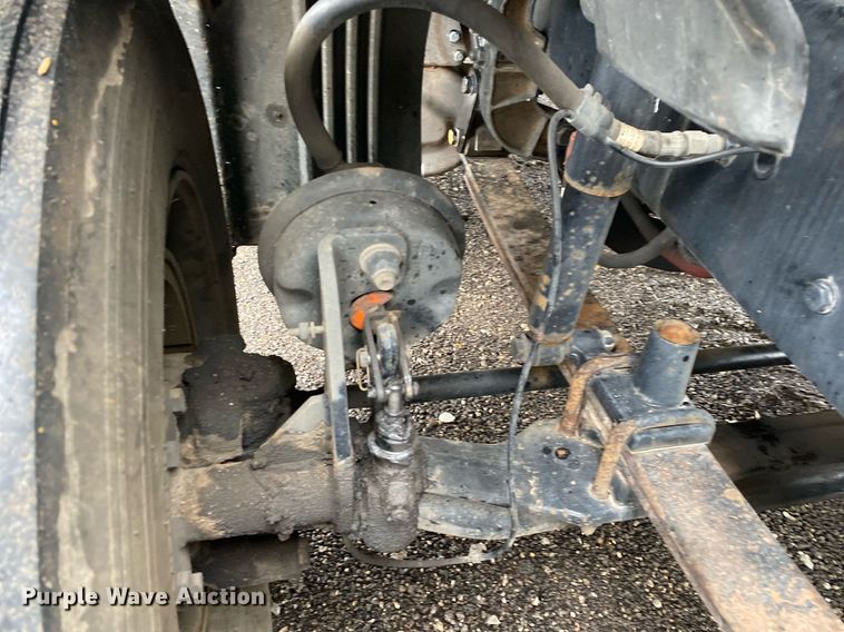 image for item KB9519 2014 Freightliner Cascadia  semi truck