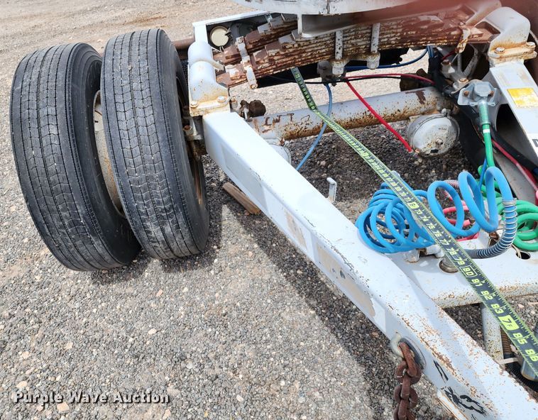 image for item KC9684 1996 Silver Eagle CST20W  trailer dolly