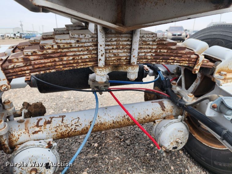 image for item KC9684 1996 Silver Eagle CST20W  trailer dolly