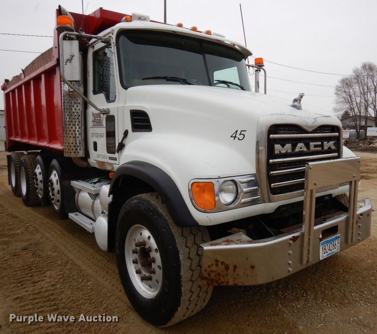 image for item KU9881 2004 Mack CV713 Granite  dump truck