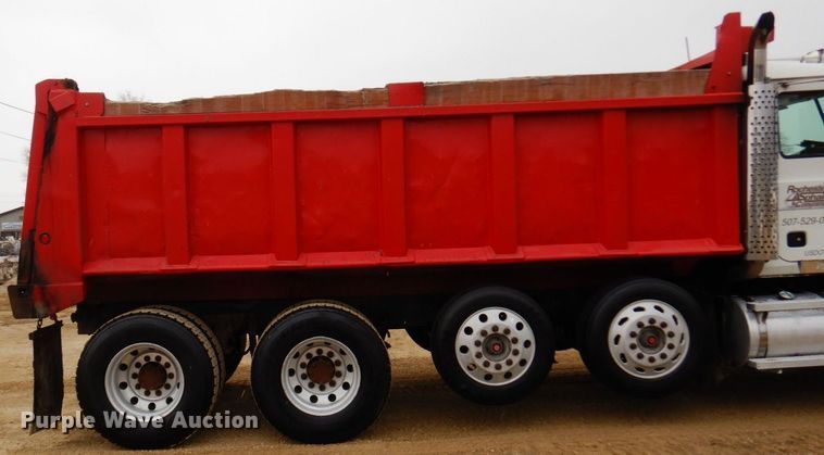 image for item KU9881 2004 Mack CV713 Granite  dump truck
