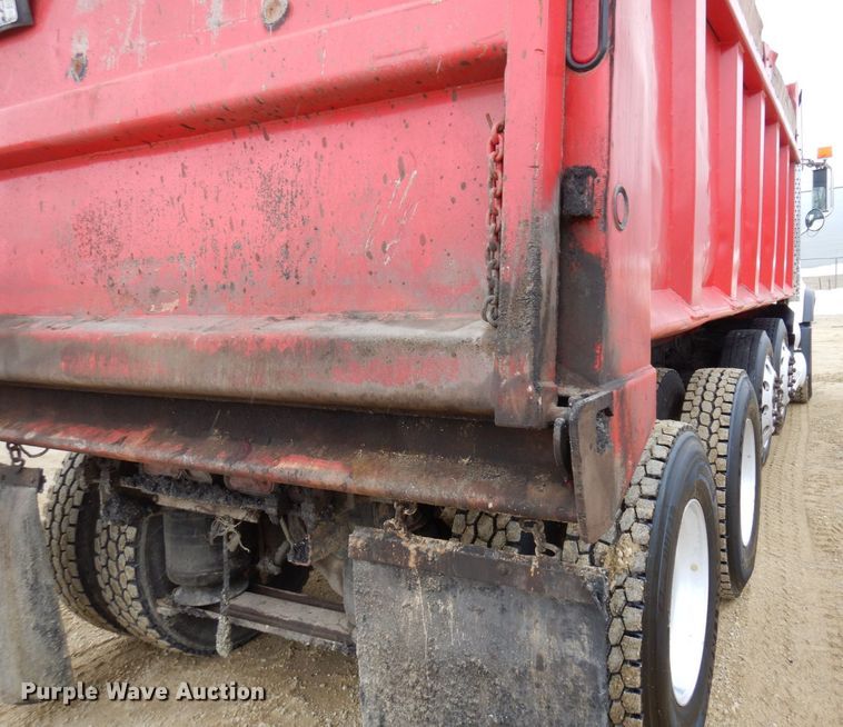 image for item KU9881 2004 Mack CV713 Granite  dump truck