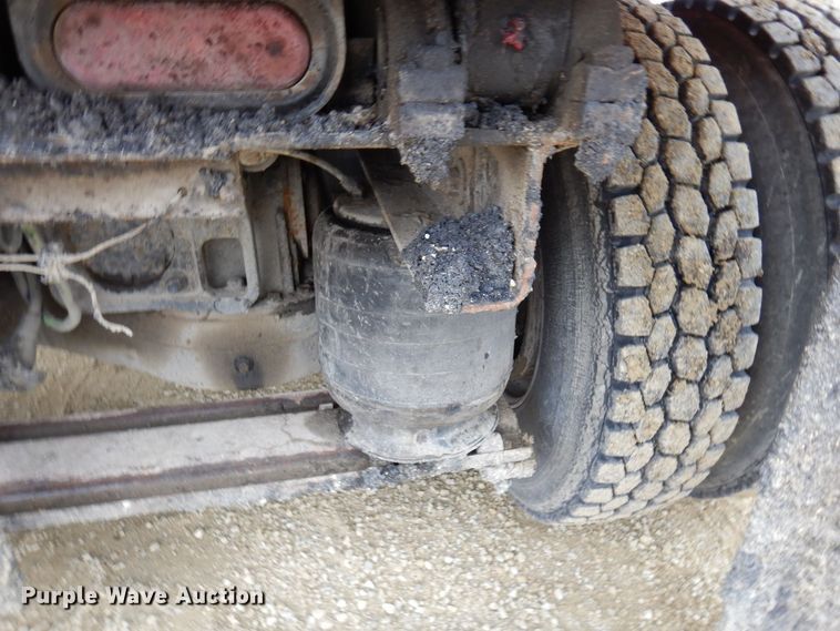 image for item KU9881 2004 Mack CV713 Granite  dump truck