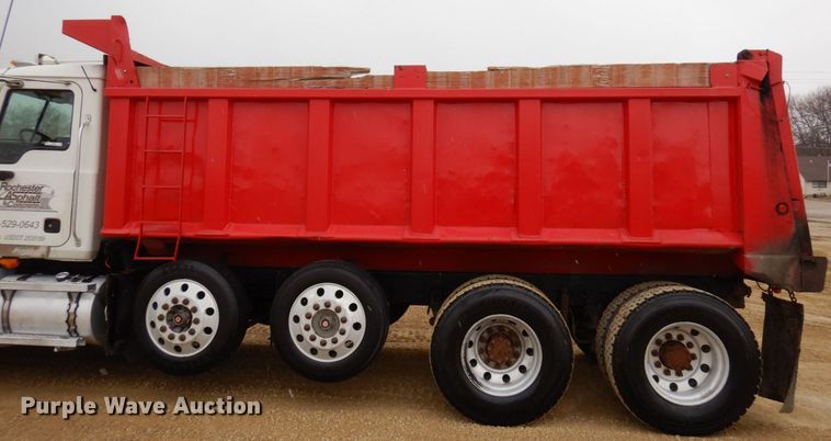 image for item KU9881 2004 Mack CV713 Granite  dump truck