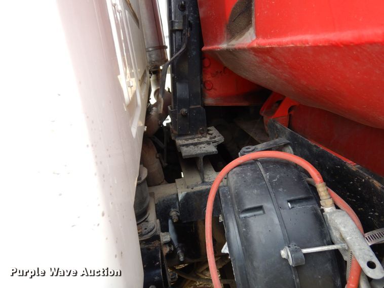 image for item KU9881 2004 Mack CV713 Granite  dump truck