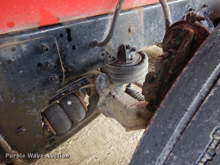 image for item KU9881 2004 Mack CV713 Granite  dump truck