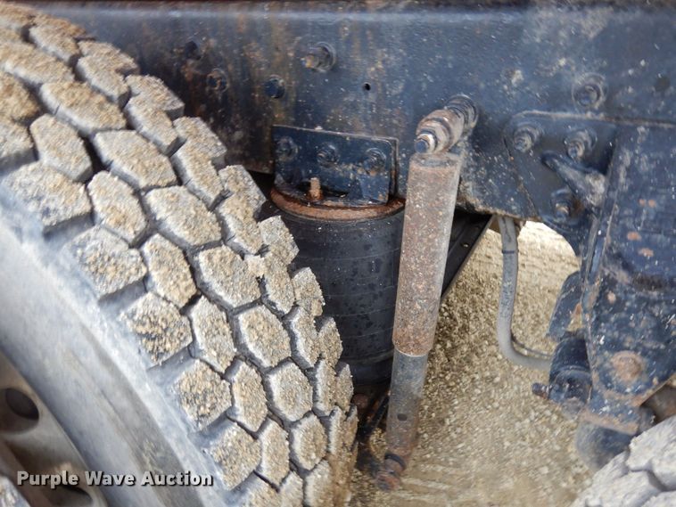 image for item KU9881 2004 Mack CV713 Granite  dump truck