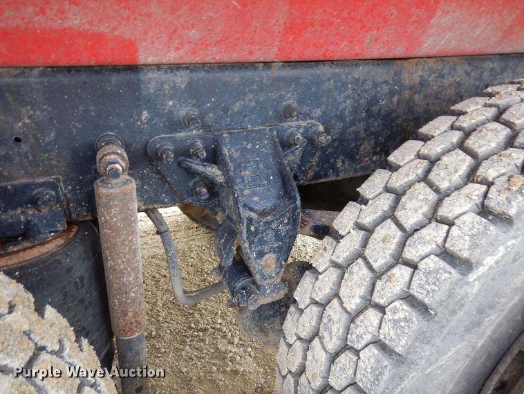 image for item KU9881 2004 Mack CV713 Granite  dump truck