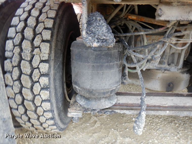 image for item KU9881 2004 Mack CV713 Granite  dump truck