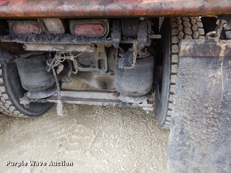 image for item KU9881 2004 Mack CV713 Granite  dump truck