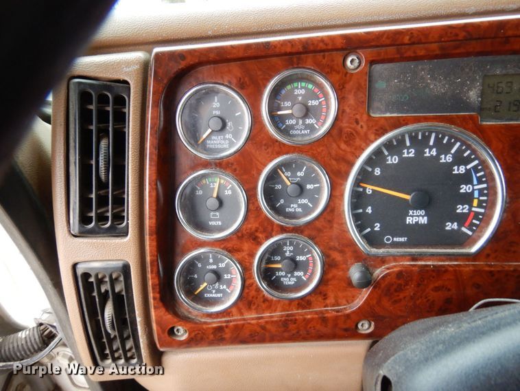 image for item KU9881 2004 Mack CV713 Granite  dump truck