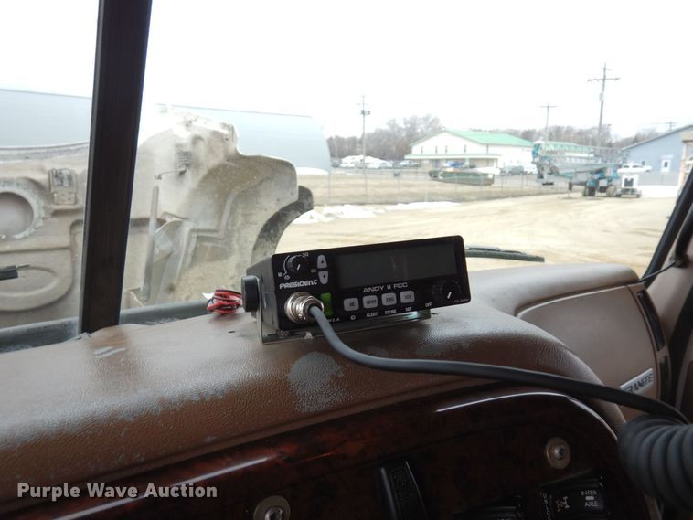 image for item KU9881 2004 Mack CV713 Granite  dump truck