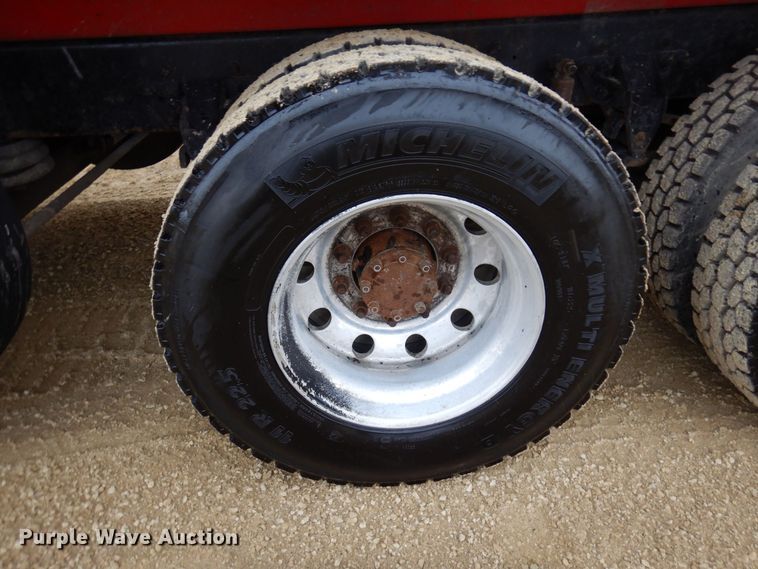 image for item KU9881 2004 Mack CV713 Granite  dump truck