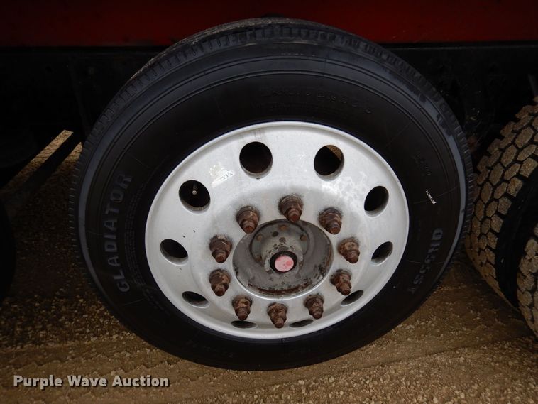 image for item KU9881 2004 Mack CV713 Granite  dump truck