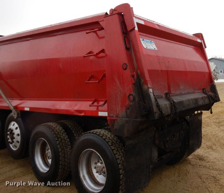 image for item KU9882 2007 Mack CV713 Granite  dump truck