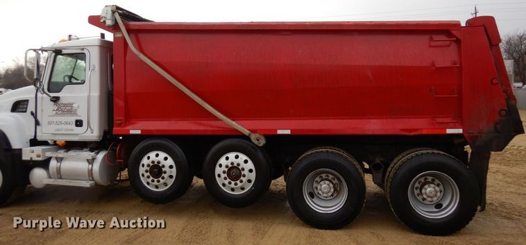 image for item KU9882 2007 Mack CV713 Granite  dump truck